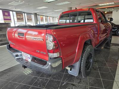 2015 Toyota Tacoma V6 4DR ACCESS CAB 4X4/V6   - Photo 4 - Hamilton, OH 45015