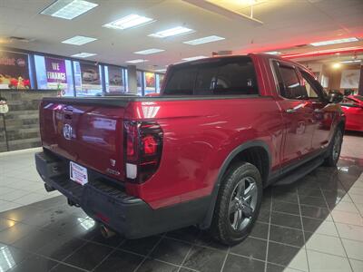 2022 Honda Ridgeline RTL-E 4DR CREW CAB 4X4 - Photo 4 - Hamilton, OH 45015