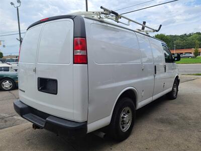 2017 Chevrolet Express Cargo 2500 3DR CARGO VAN   - Photo 5 - Hamilton, OH 45015