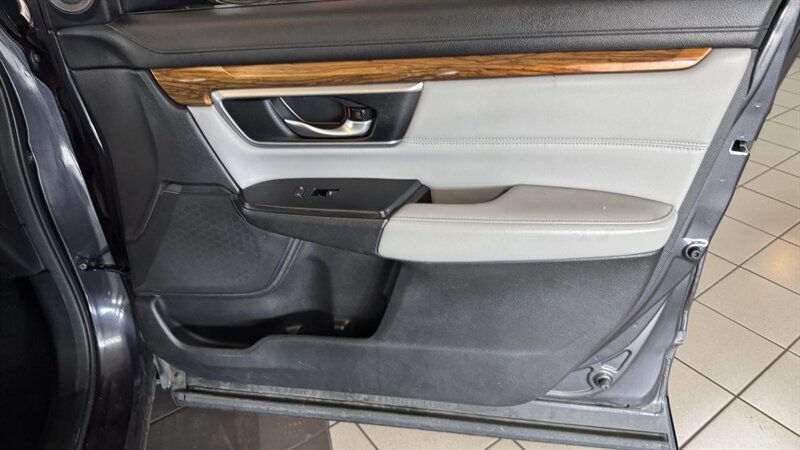 2018 Honda CR-V EX-L 4DR SUV AWD - Photo 30 - Hamilton, OH 45015