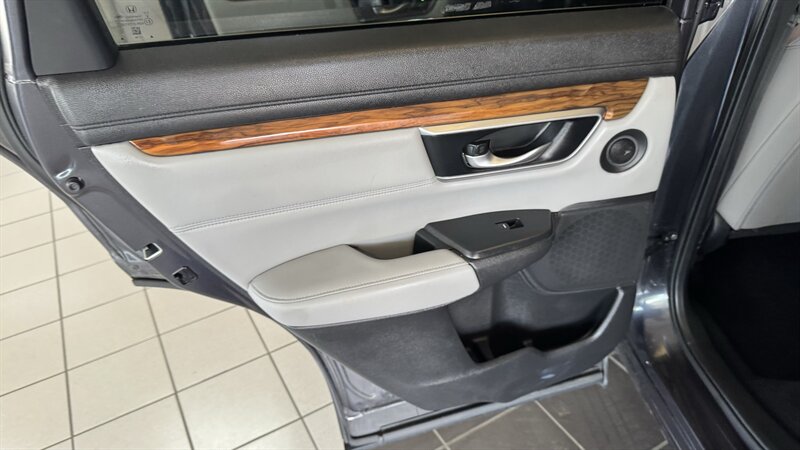 2018 Honda CR-V EX-L 4DR SUV AWD - Photo 22 - Hamilton, OH 45015