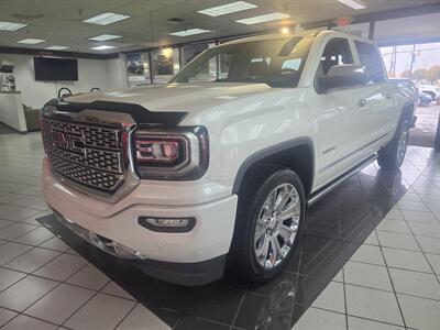 2018 GMC Sierra 1500 Denali 4DR CREW CAB 4X4/V8 - Photo 1 - Hamilton, OH 45015