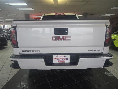 2018 GMC Sierra 1500 Denali 4DR CREW CAB 4X4/V8 - Photo 5 - Hamilton, OH 45015