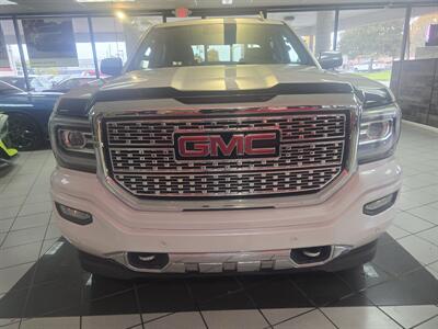 2018 GMC Sierra 1500 Denali 4DR CREW CAB 4X4/V8 - Photo 2 - Hamilton, OH 45015