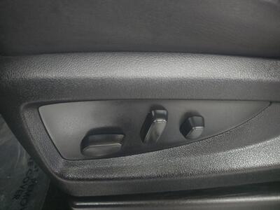 2018 GMC Sierra 1500 Denali 4DR CREW CAB 4X4/V8 - Photo 19 - Hamilton, OH 45015