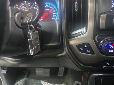 2018 GMC Sierra 1500 Denali 4DR CREW CAB 4X4/V8 - Photo 24 - Hamilton, OH 45015