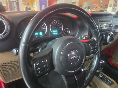 2014 Jeep Wrangler Sahara 4DR SUV 4X4 - Photo 24 - Hamilton, OH 45015