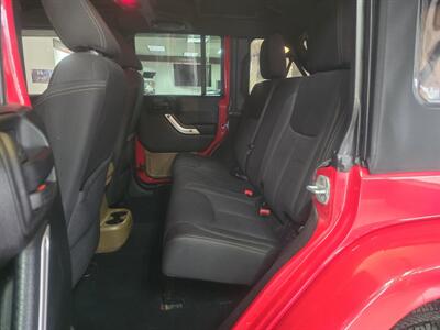 2014 Jeep Wrangler Sahara 4DR SUV 4X4 - Photo 11 - Hamilton, OH 45015