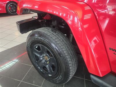 2014 Jeep Wrangler Sahara 4DR SUV 4X4 - Photo 31 - Hamilton, OH 45015