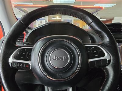 2021 Jeep Renegade Trailhawk 4DR SUV 4X4   - Photo 25 - Hamilton, OH 45015
