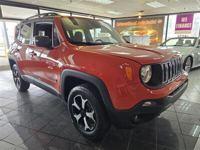 2021 Jeep Renegade Trailhawk 4DR SUV 4X4   - Photo 3 - Hamilton, OH 45015