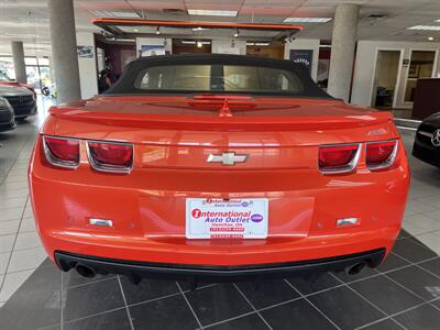 2012 Chevrolet Camaro SS 2DR CONVERTIBLE   - Photo 14 - Hamilton, OH 45015