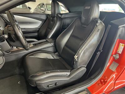 2012 Chevrolet Camaro SS 2DR CONVERTIBLE   - Photo 16 - Hamilton, OH 45015