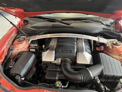 2012 Chevrolet Camaro SS 2DR CONVERTIBLE   - Photo 29 - Hamilton, OH 45015