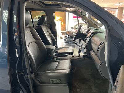 2015 Nissan Frontier PRO-4X   - Photo 29 - Hamilton, OH 45015