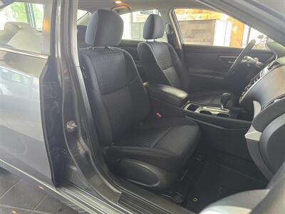 2016 Nissan Altima 2.5 S 4DR SEDAN   - Photo 14 - Hamilton, OH 45015