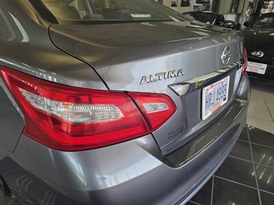 2016 Nissan Altima 2.5 S 4DR SEDAN   - Photo 26 - Hamilton, OH 45015