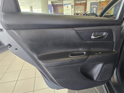 2016 Nissan Altima 2.5 S 4DR SEDAN   - Photo 10 - Hamilton, OH 45015