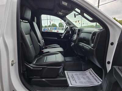2022 Chevrolet Silverado 3500HD CC Work Truck 2DR REGULAR CAB LWB CHASSIS   - Photo 10 - Hamilton, OH 45015