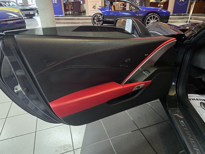 2014 Chevrolet Corvette Stingray Z51 2dr coupe - Photo 7 - Hamilton, OH 45015