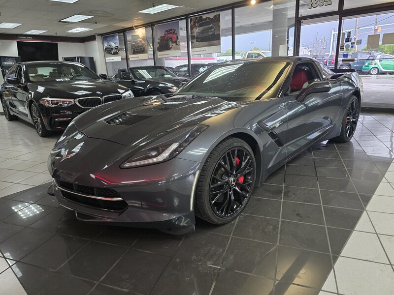 2014 Chevrolet Corvette Stingray Z51 2dr coupe   - Photo 1 - Hamilton, OH 45015