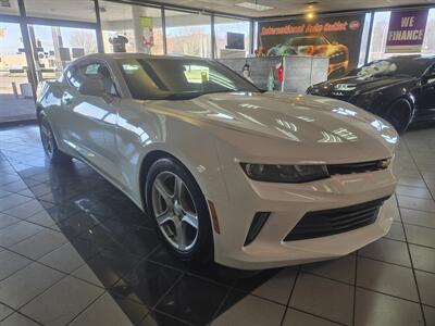 2017 Chevrolet Camaro LT 2DR COUPEw/1LT - Photo 3 - Hamilton, OH 45015
