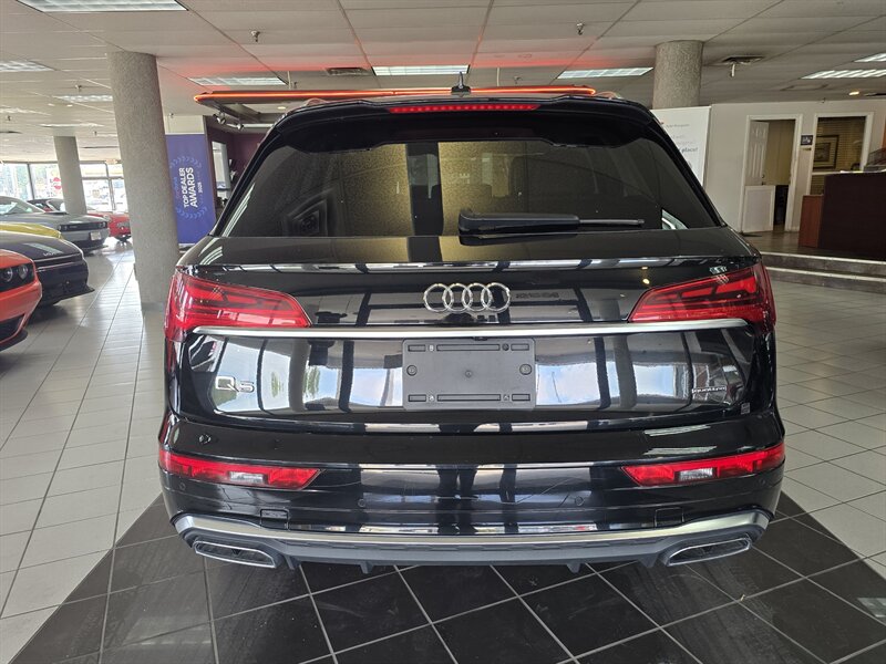 2024 Audi Q5 quattro S line Prem Plus 45 TFSI 4DR SUV AWD - Photo 5 - Hamilton, OH 45015