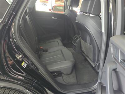 2024 Audi Q5 quattro S line Prem Plus 45 TFSI 4DR SUV AWD - Photo 16 - Hamilton, OH 45015