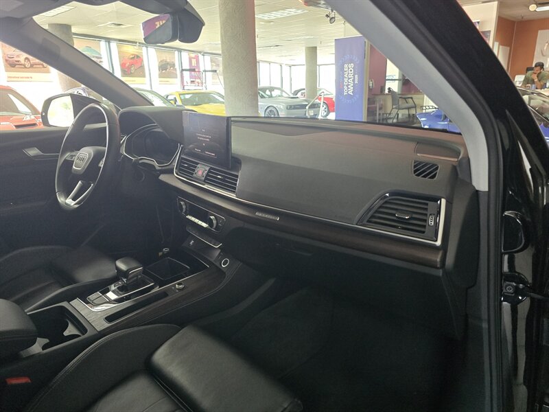 2024 Audi Q5 quattro S line Prem Plus 45 TFSI 4DR SUV AWD - Photo 13 - Hamilton, OH 45015