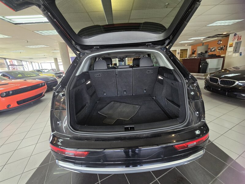 2024 Audi Q5 quattro S line Prem Plus 45 TFSI 4DR SUV AWD - Photo 37 - Hamilton, OH 45015
