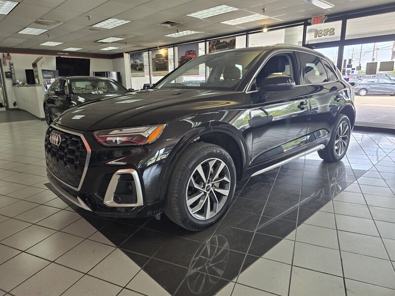 Mythos Black Metallic 2024 Audi Q5 SUV / Crossover All-Wheel Drive Automatic