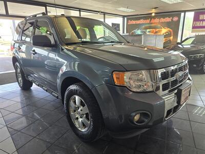 2011 Ford Escape Limited 4DR SUV AWD   - Photo 4 - Hamilton, OH 45015