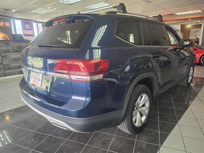 2018 Volkswagen Atlas V6 SE SUV  w/TECHNOLIGY   - Photo 4 - Hamilton, OH 45015