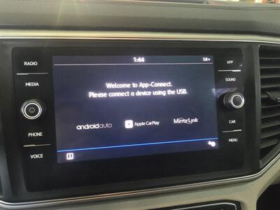 2018 Volkswagen Atlas V6 SE SUV  w/TECHNOLIGY   - Photo 22 - Hamilton, OH 45015