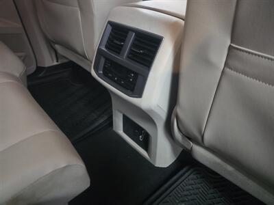 2018 Volkswagen Atlas V6 SE SUV  w/TECHNOLIGY   - Photo 17 - Hamilton, OH 45015