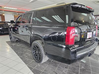 2015 Chevrolet Suburban LTZ   - Photo 7 - Hamilton, OH 45015