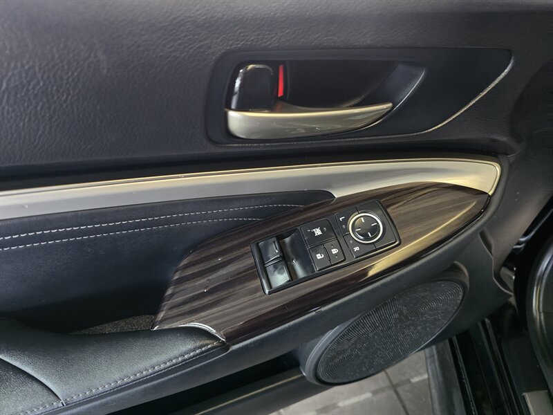2015 Lexus RC 350 - Photo 17 - Hamilton, OH 45015