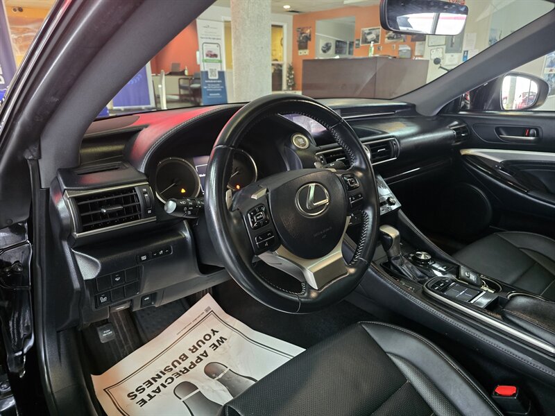 2015 Lexus RC 350 - Photo 9 - Hamilton, OH 45015