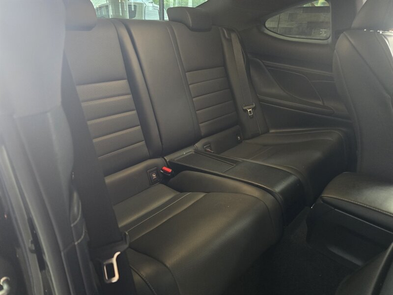2015 Lexus RC 350 - Photo 16 - Hamilton, OH 45015