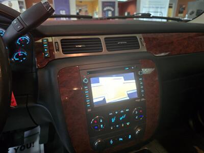 2012 Chevrolet Suburban LTZ 4DR SUV 4X4 - Photo 23 - Hamilton, OH 45015