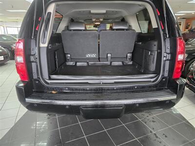 2012 Chevrolet Suburban LTZ 4DR SUV 4X4 - Photo 38 - Hamilton, OH 45015