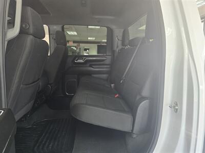 2024 Chevrolet Silverado 2500 LT-CREW CAB-4X4/DIESEL   - Photo 11 - Hamilton, OH 45015