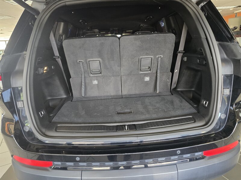 2023 Jeep Grand Cherokee L Altitude 4DR SUV 4X4 - Photo 43 - Hamilton, OH 45015