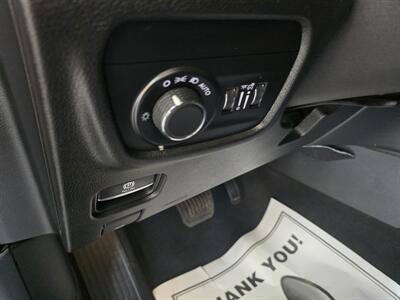 2023 Jeep Grand Cherokee L Altitude 4DR SUV 4X4 - Photo 24 - Hamilton, OH 45015