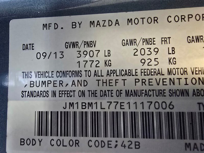 2014 Mazda Mazda3 i Touring 4DR HATCHBACK/MANUAL - Photo 34 - Hamilton, OH 45015