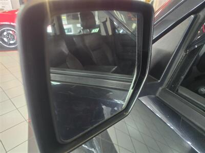 2011 Dodge Nitro Heat 4DR SUV 4X4 - Photo 28 - Hamilton, OH 45015