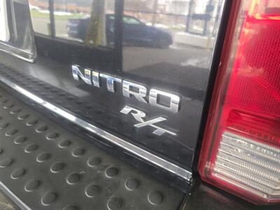 2011 Dodge Nitro Heat 4DR SUV 4X4 - Photo 31 - Hamilton, OH 45015