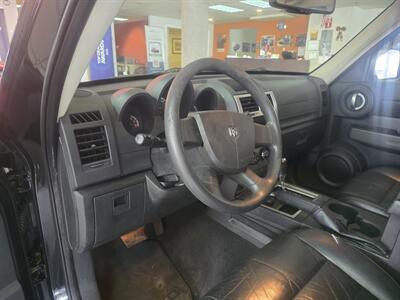 2011 Dodge Nitro Heat 4DR SUV 4X4 - Photo 8 - Hamilton, OH 45015