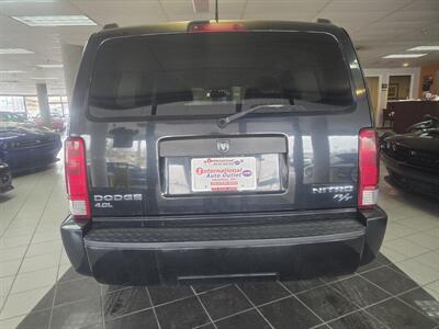 2011 Dodge Nitro Heat 4DR SUV 4X4 - Photo 5 - Hamilton, OH 45015