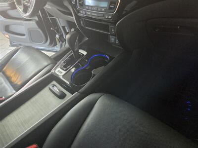 2018 Honda Ridgeline RTL-E - Photo 19 - Hamilton, OH 45015